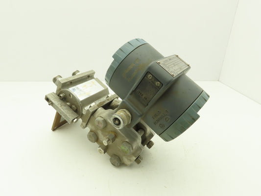 Foxboro 823DP-I3S1NM2 Pressure Transmitter 12.5-65VDC 3000psi Manifold M20TES-AM