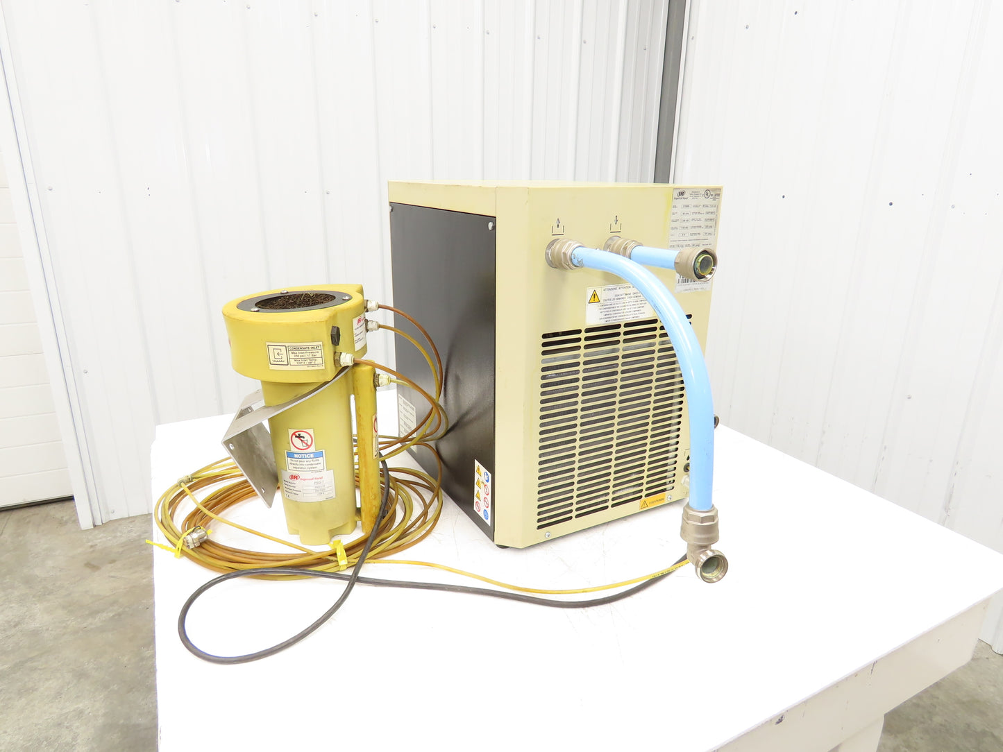 Ingersoll Rand D108IN Refrigerated Air Dryer 64 CFM 101 PSI 120V Oil Separator