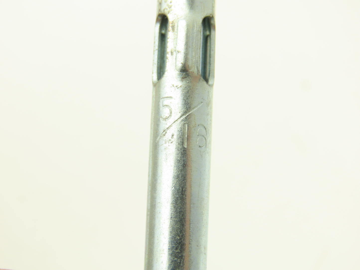 Wej-It HSA5622 Hex Head Sleeve Anchor Lot of 100