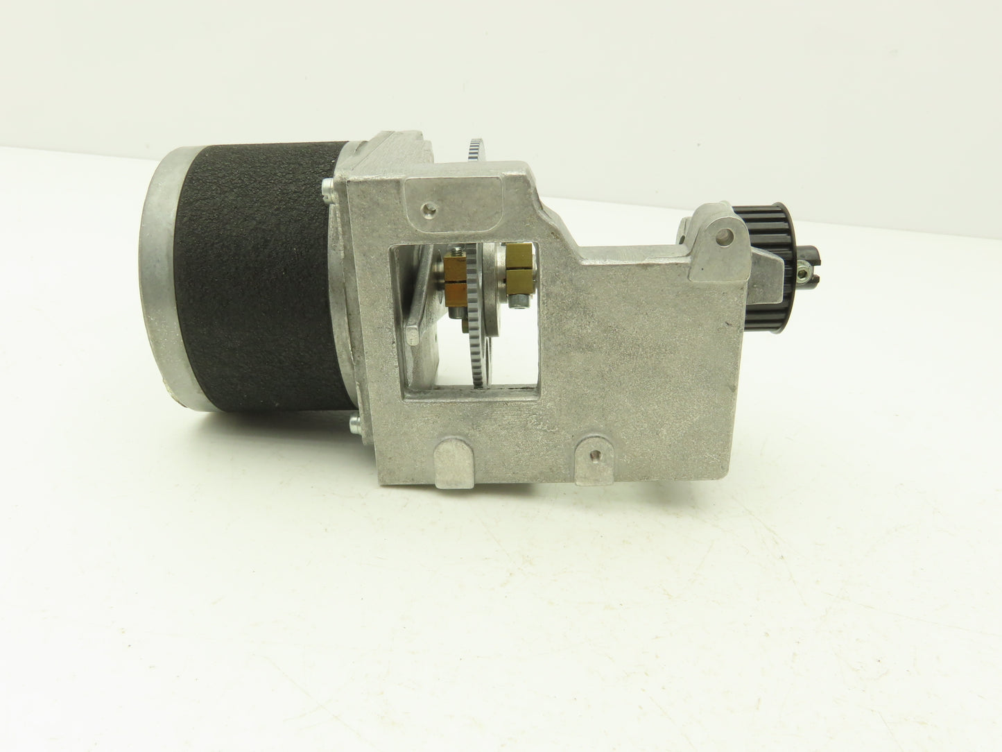 Rapidsyn 34D-9106D Dana Stepper Motor Assy 1.8 Step Angle 2.9VDC RPM 60CPS 3.0 A