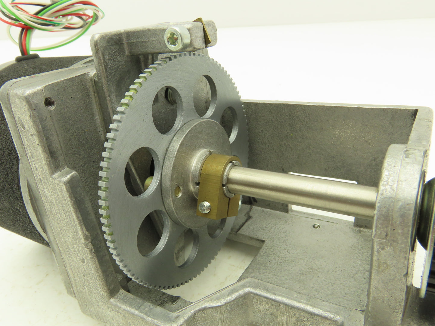 Rapidsyn 34D-9106D Dana Stepper Motor Assy 1.8 Step Angle 2.9VDC RPM 60CPS 3.0 A