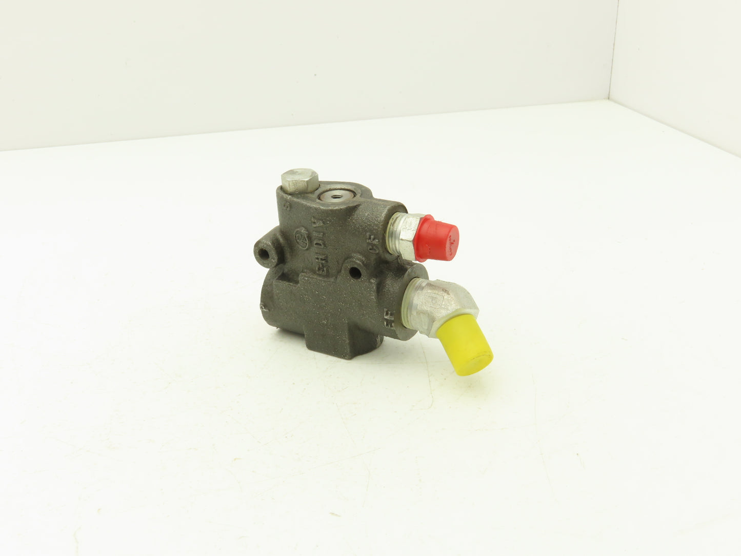 6041011002 Hydraulic Priority Valve 3/4" NPT 1/2" NPT Cast Iron