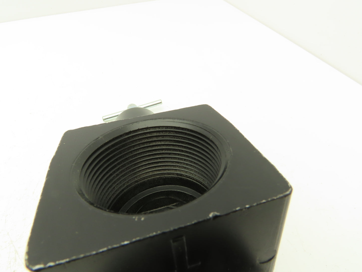 Parker 08R713AB Pneumatic Air Pressure Regulator 1-1/2" NPT