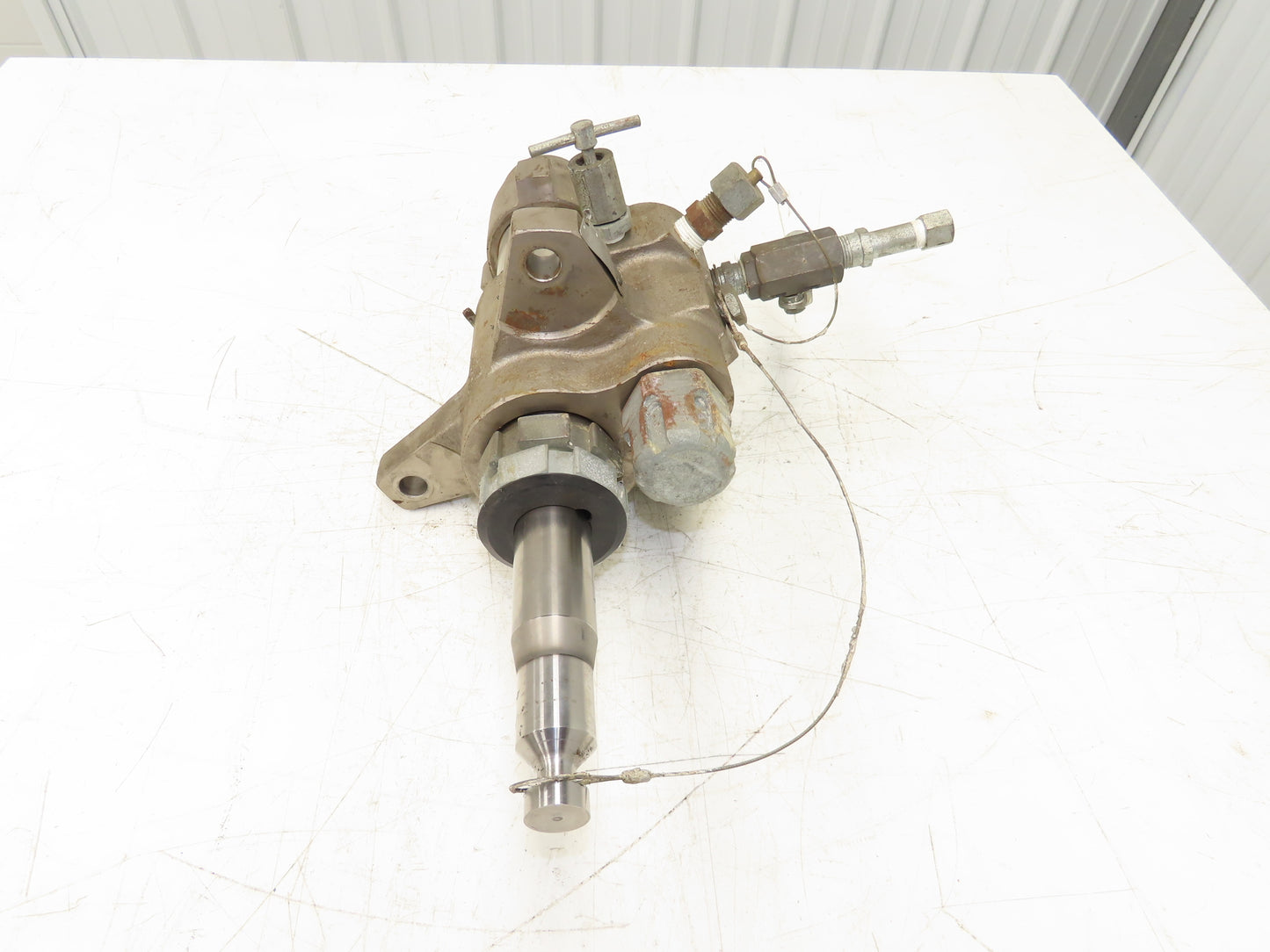 Graco Xtreme Pump Lower 290CC L290C2/B290C2 Unit 5600PSI