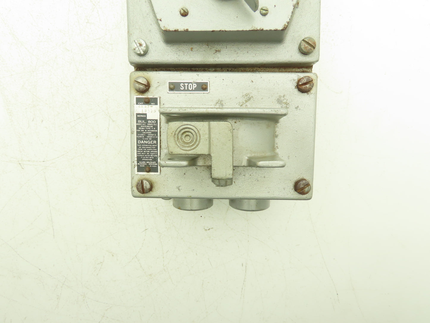 A-B 800-4HW7-12335 Heavy Duty Explosion Proof Selector Pushbutton Station Pilot