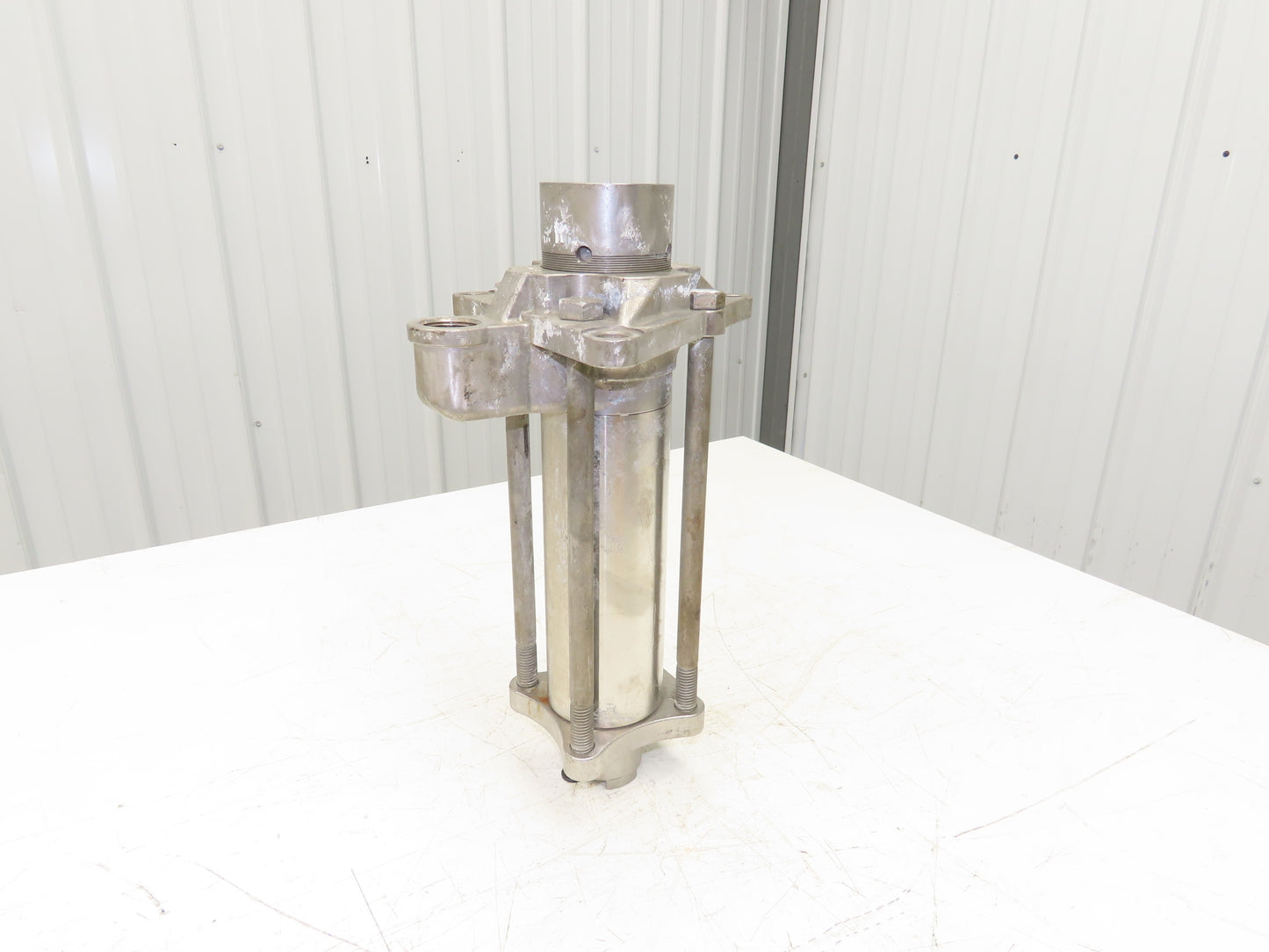 Graco 206792 F06D Stainless Displacement Pump Lower 1000psi