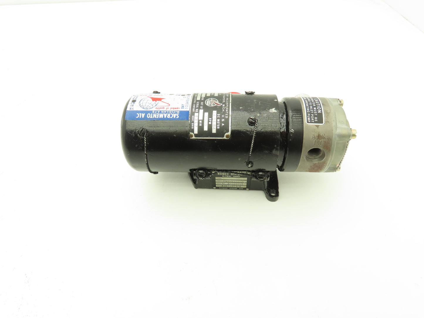 Lear Inc. RG-8160-2D Vacuum Pump W DC Motor 1/15 Hp 27VDC 3.25A 4600 RPM