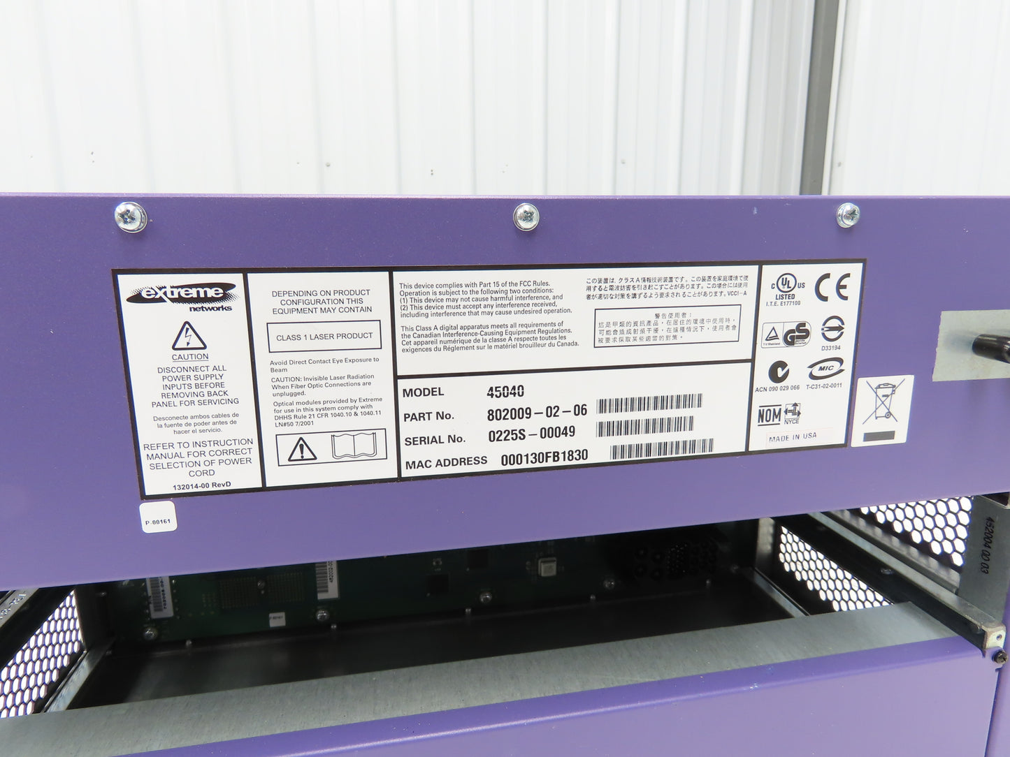 Extreme Networks 45040 Alpine 3804 Switch Chassis 4-Port Slot Rack