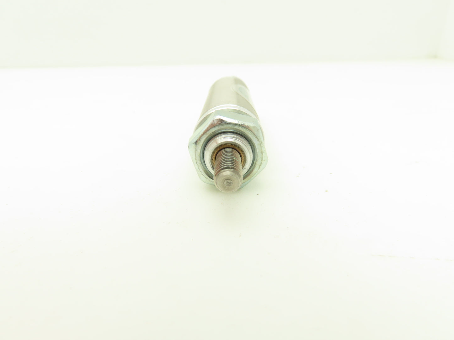 Numatics 0750S01-01A Pneumatic Single Acting Spring Return 1" Stroke Lot of 2