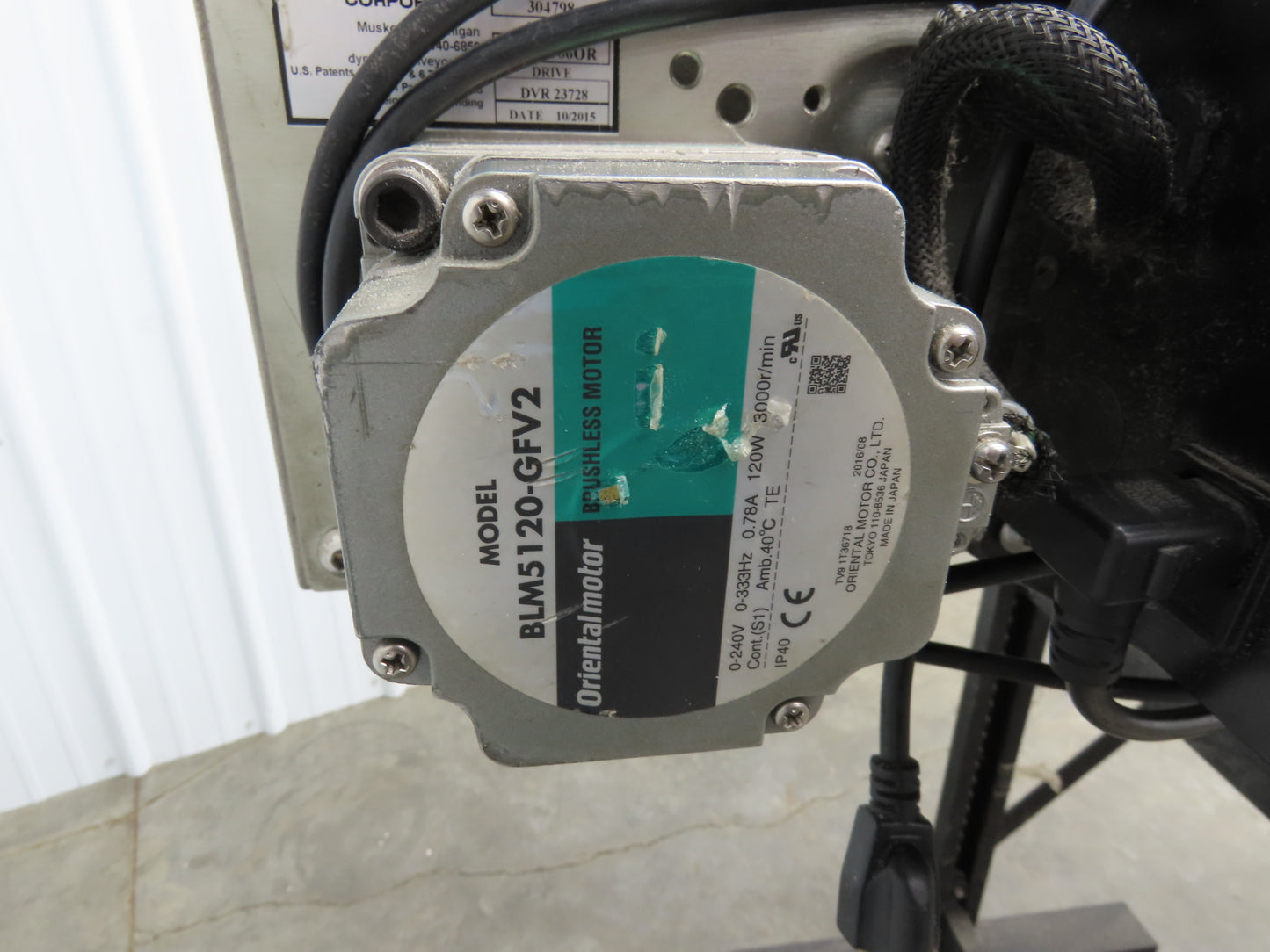 Dynacon 12"x 10' 10" Portable Cleated Belt Incline Conveyor 115V Variable Speed