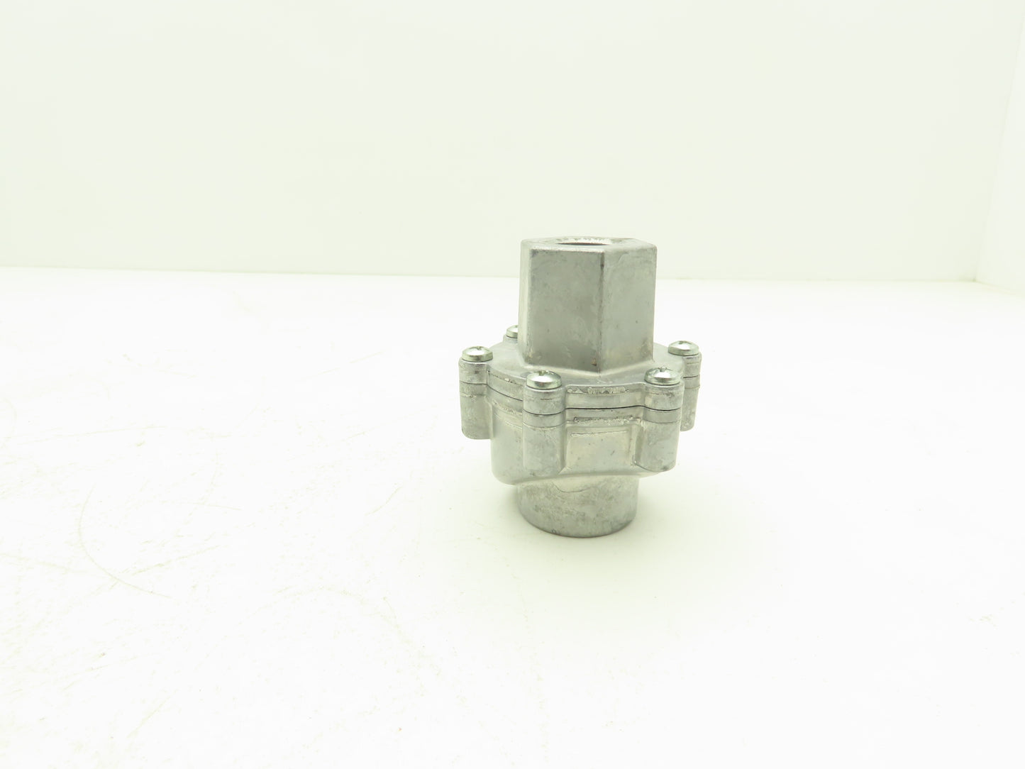 Deltrol 10122-61  EV30A2 Pneumatic Quick Dump Exhaust Valve 1/2NPT & 3/4"NPT