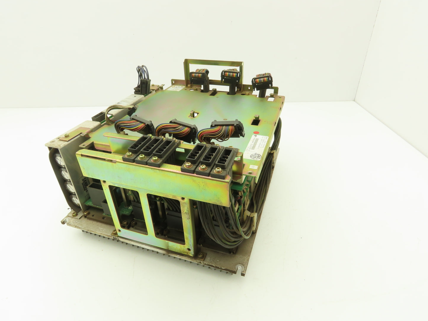 Yasakawa CACR-UP6AAC Servo Drive Unit Top Circuit Board Missing