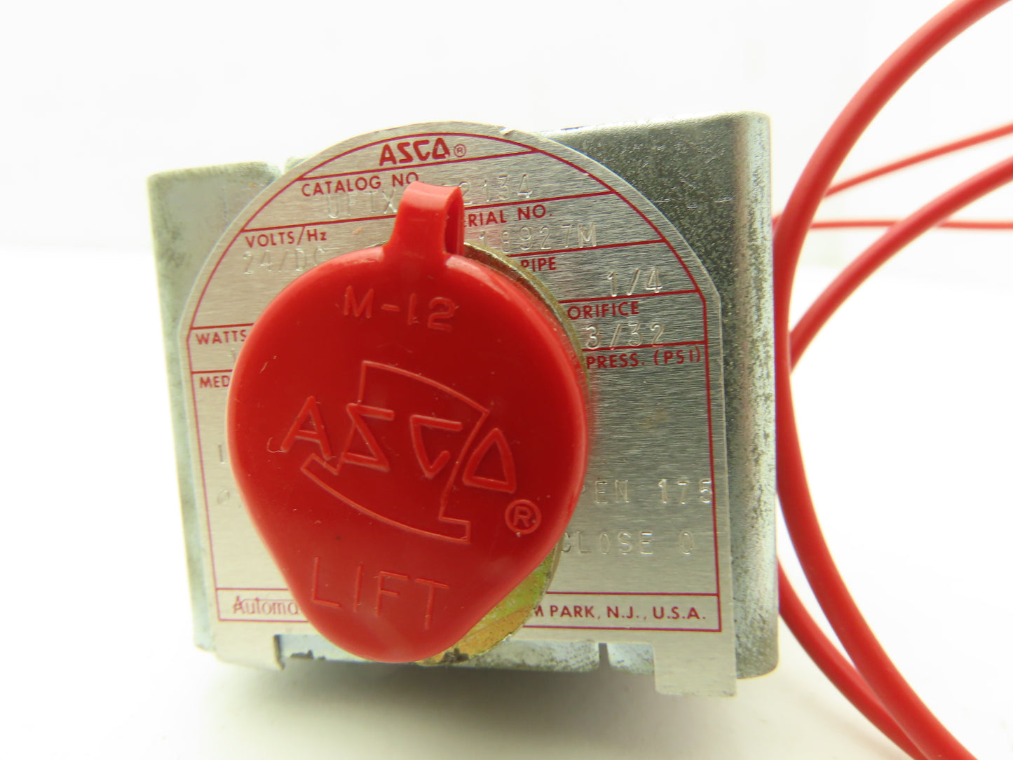 Asco UFTX8262134 Solenoid Operated Shut Off Valve NO 1/4" NPT24VDC 0-300PSI Air