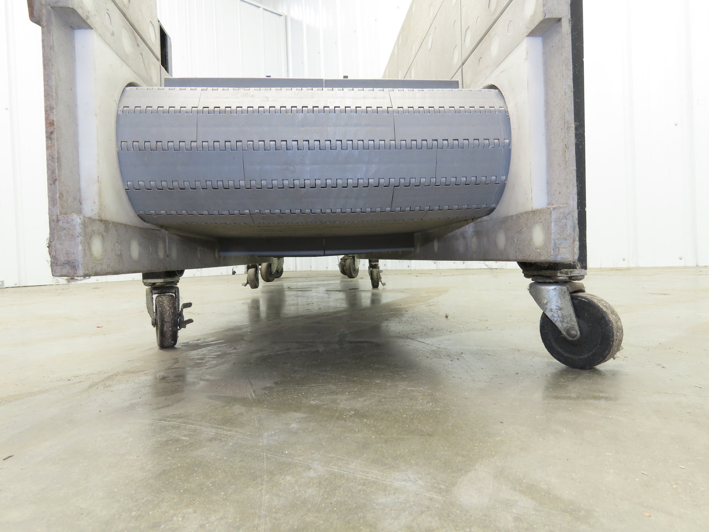 Dynacon 12"x 9' Portable Cleated Belt Incline Conveyor 115V Variable Speed