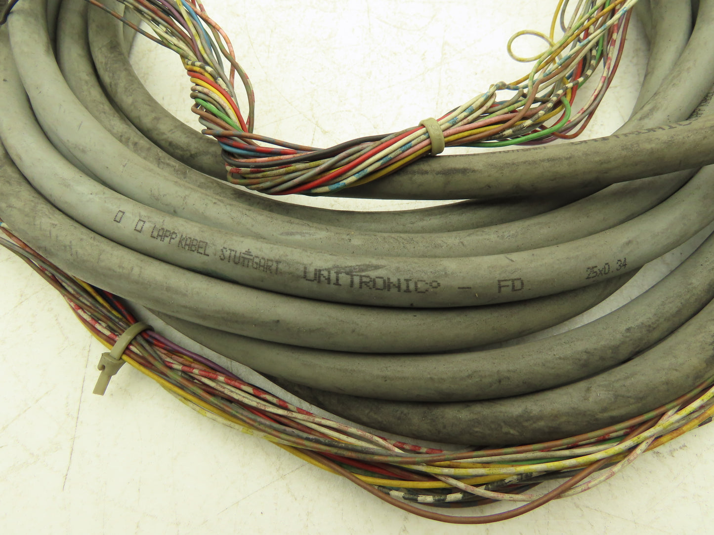 Fanuc Robotics CAS-ME-1800-101-009 Servo Cable 7M Length 24 Conductors 24 Pin