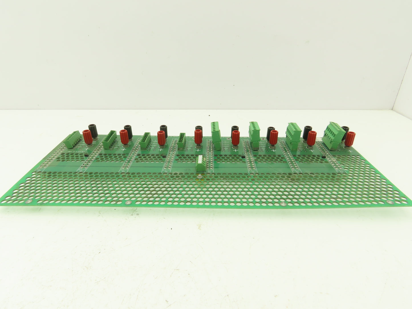 IED IED6800-8 Printed Circuit Board Slot Rack Backplane Rev 2.02
