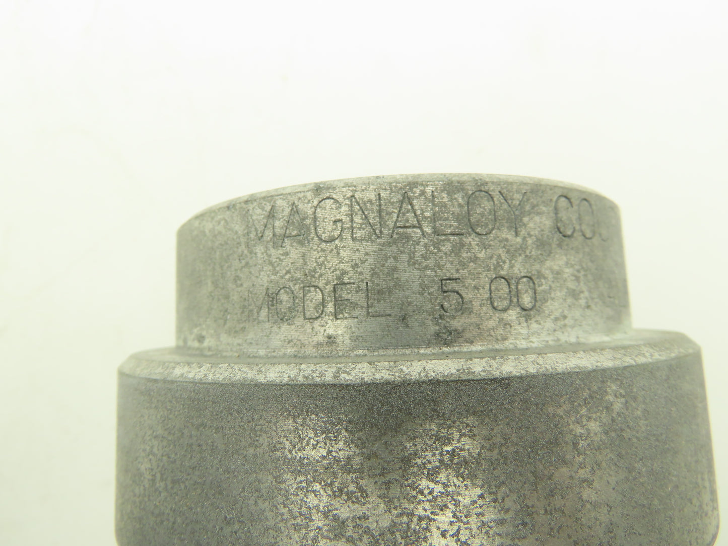 Magnaloy M50020416 Coupling 4 Tooth Magnesium 2-1/2" Bore x 1/2" Keyway Lot of 2
