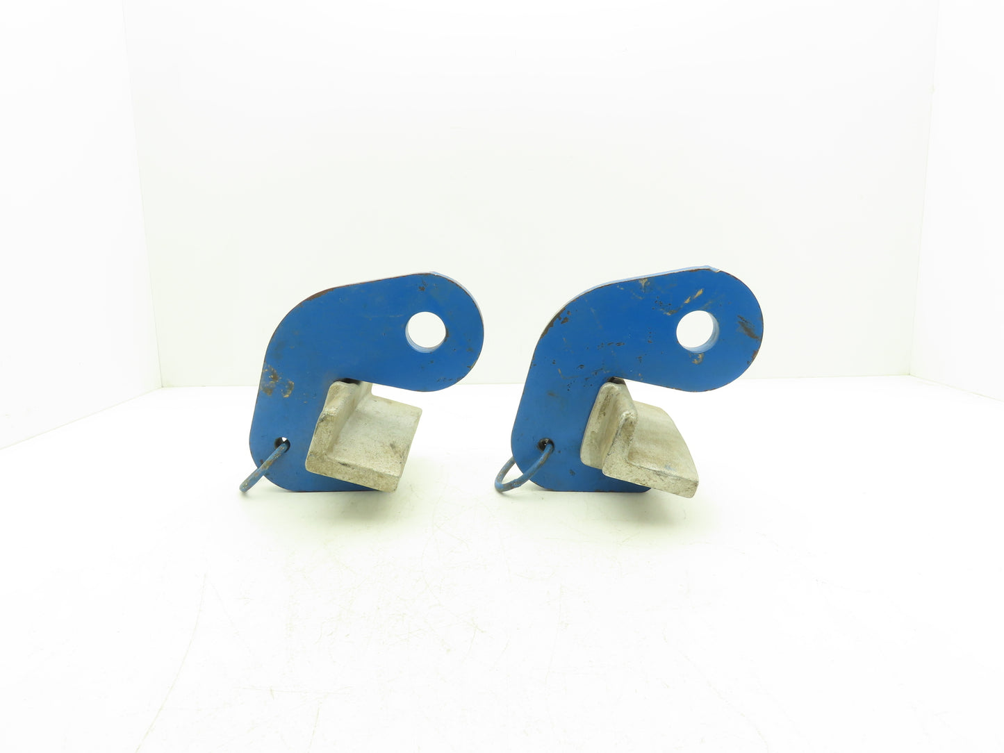 Sawyer Manufacturing 232B42 Pipe Lifting Hooks 38-42" 10000Lbs Capacity Set of 2