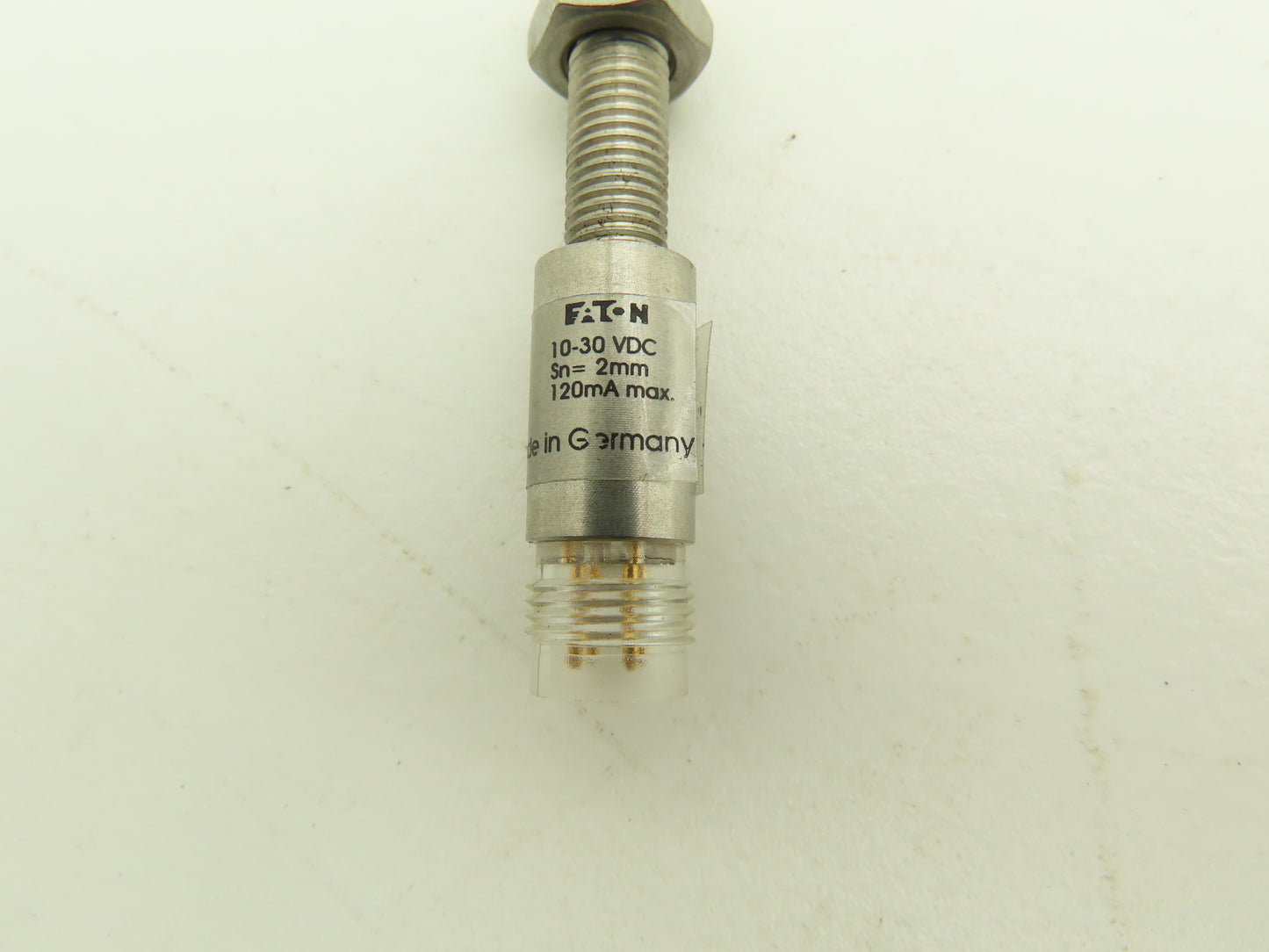 Cutler Hammer E57EAL8T111ED Proximity Sensor 8mm x 2" Max 120mA @10-30VDC