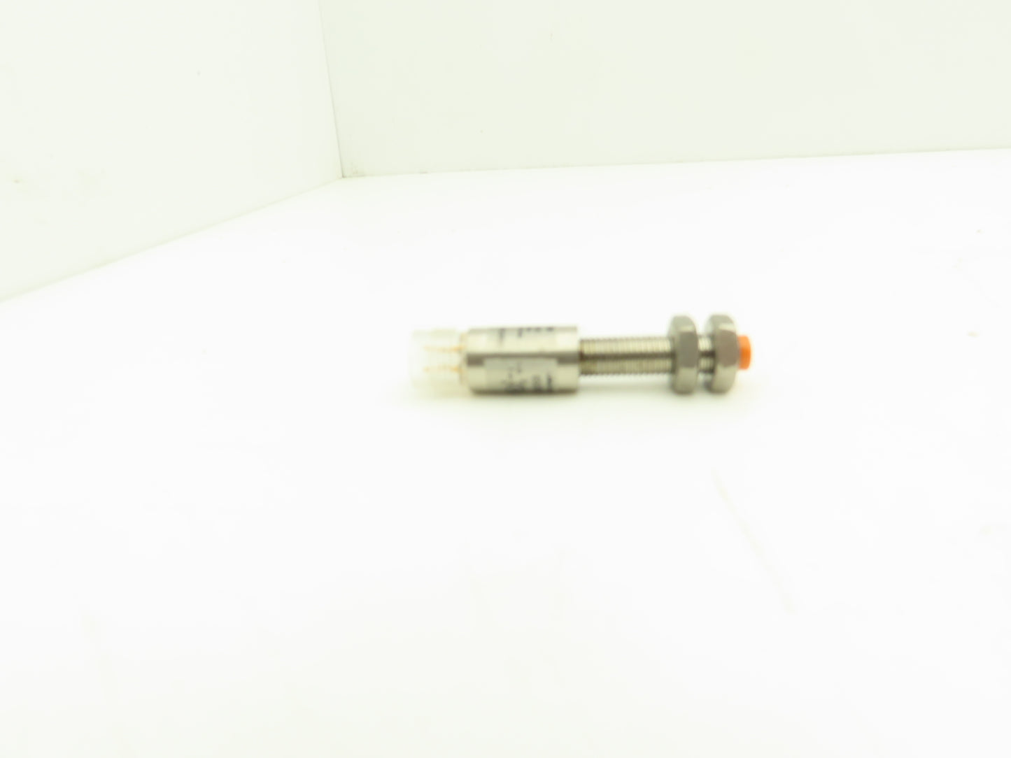 Cutler Hammer E57EAL8T111ED Proximity Sensor 8mm x 2" Max 120mA @10-30VDC