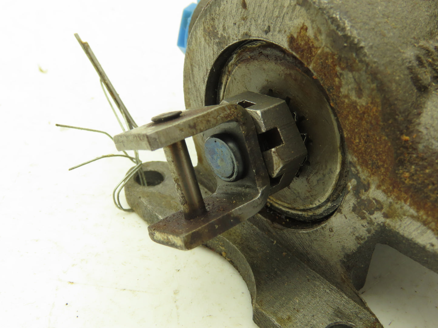 International Komatsu Navistar HP708110 Directional Control Valve 150758H1