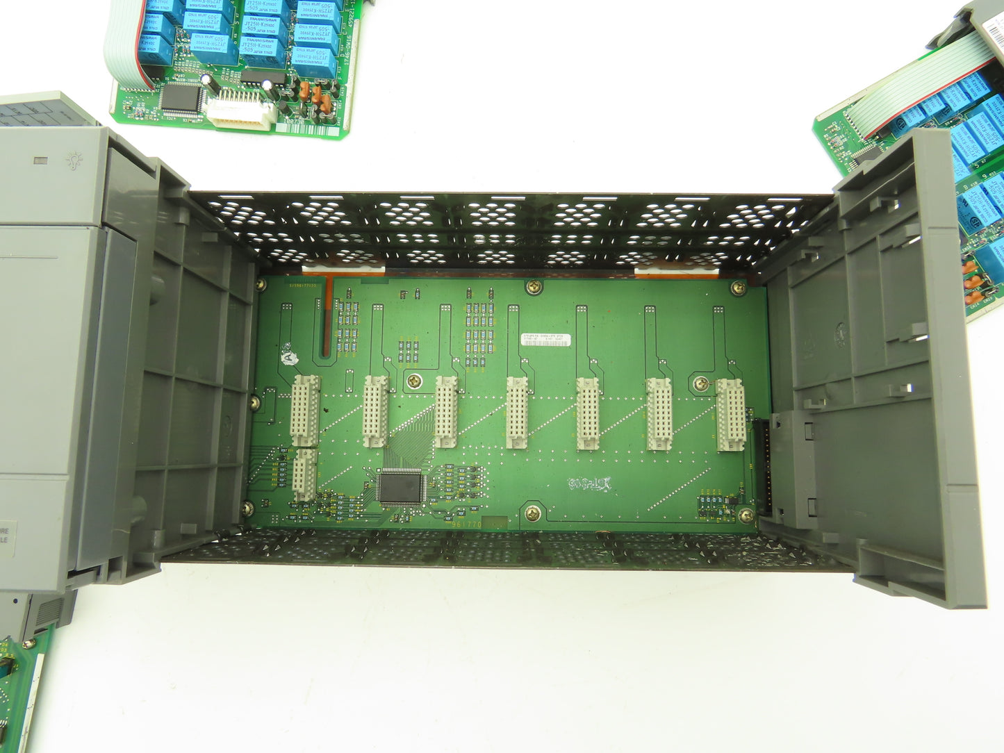 Allen Bradley 1746-P2 SLC500 Analog I/O Slot Rack Module Assembly *Read