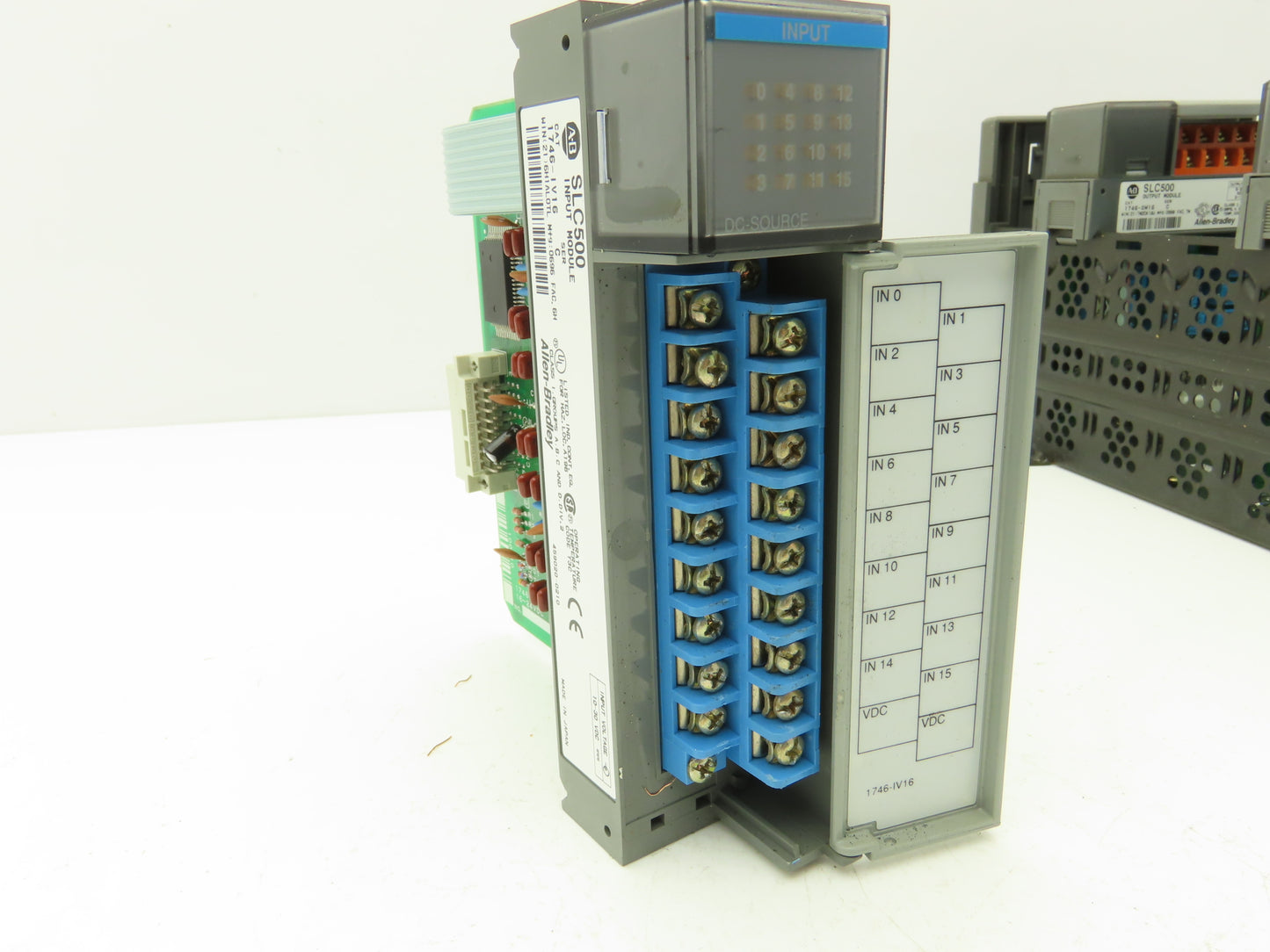 Allen Bradley 1746-P2 SLC500 Analog I/O Slot Rack Module Assembly *Read