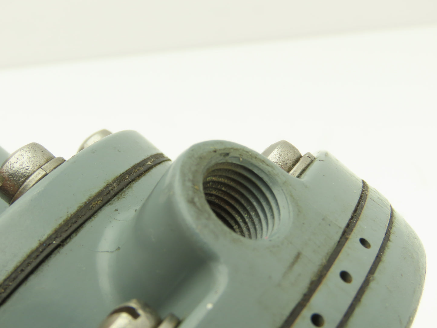 Moore Nullmatic 42-30 Pneumatic Air Pressure Regulator 1/2"NPT Brass