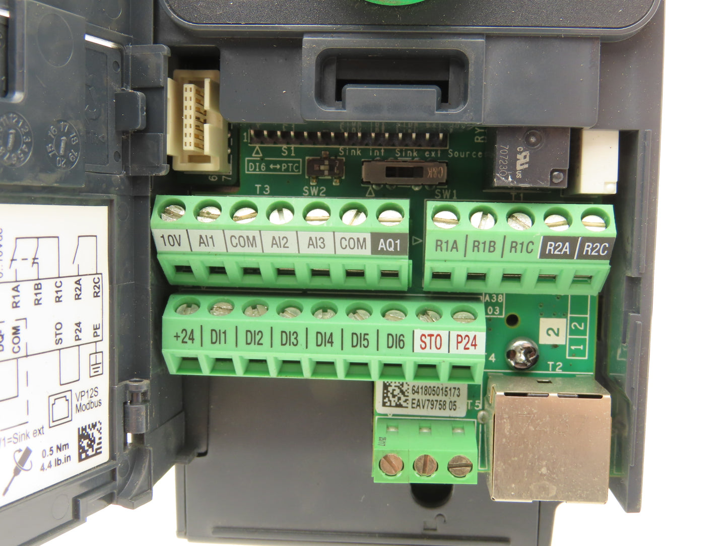 Schneider ATV320U07M2C Altivar 320 Variable Speed AC Drive VFD 1Hp 240V 3PH