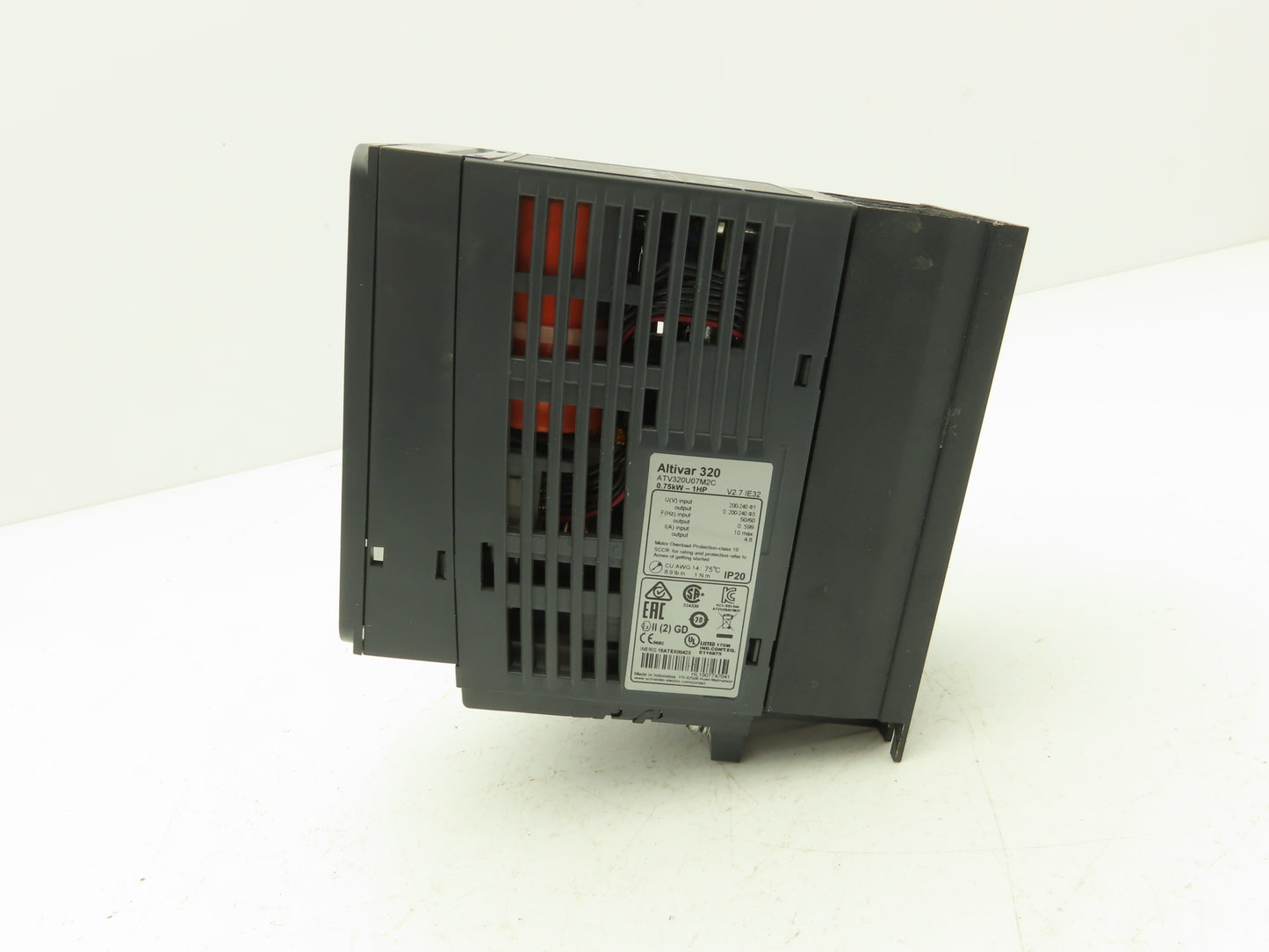 Schneider ATV320U07M2C Altivar 320 Variable Speed AC Drive VFD 1Hp 240V 3PH