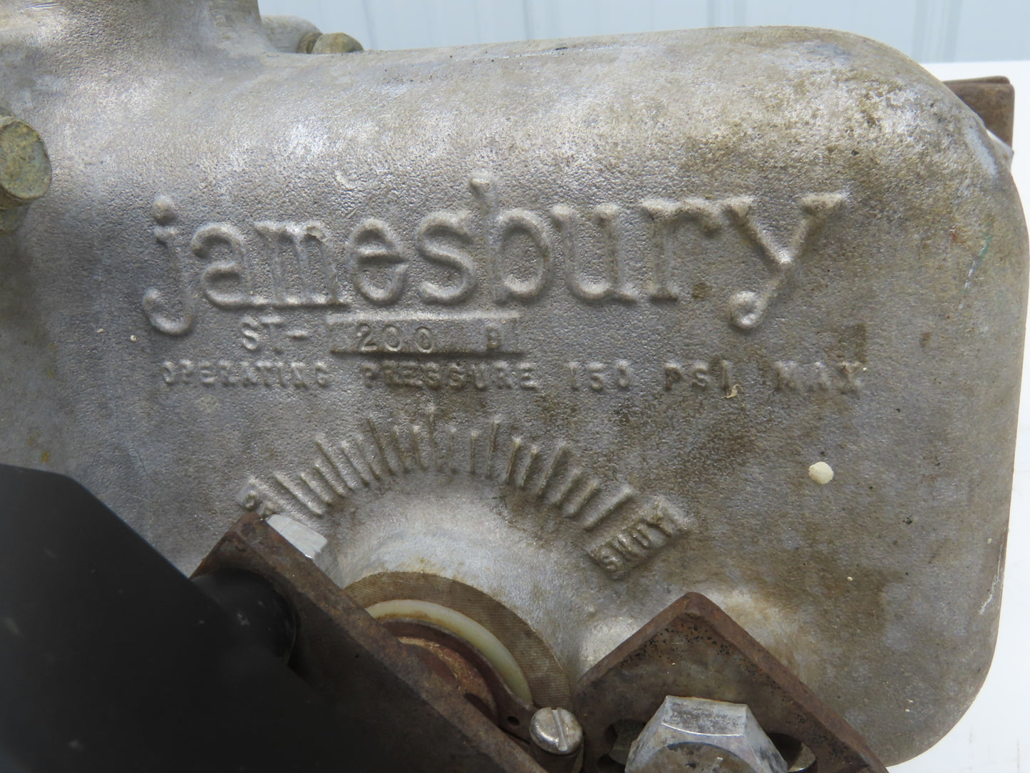 Jamesbury 4" 815L 11 3600TA-A Wafer Sphere Butterfly Valve 316SS ST200B Actuator