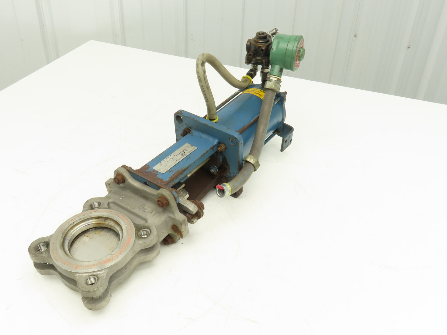 DeZurik KBD 3" 304 Stainless Knife Gate Valve w/Air Cylinder Actuator *Read*