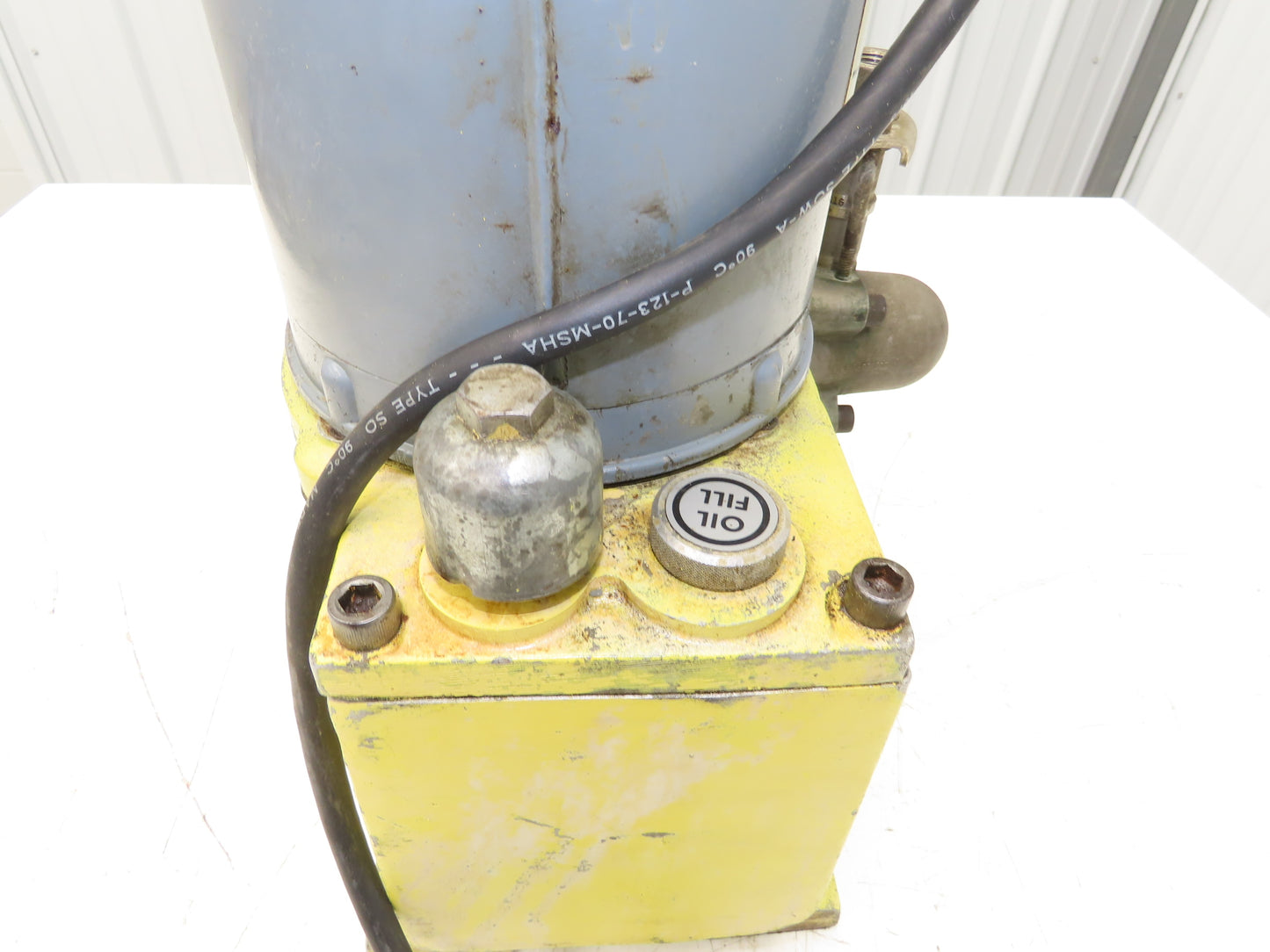 Pulsafeeder Hydracone R1 Metering Pump Hydraulically Actuated Diaphragm 1/4Hp