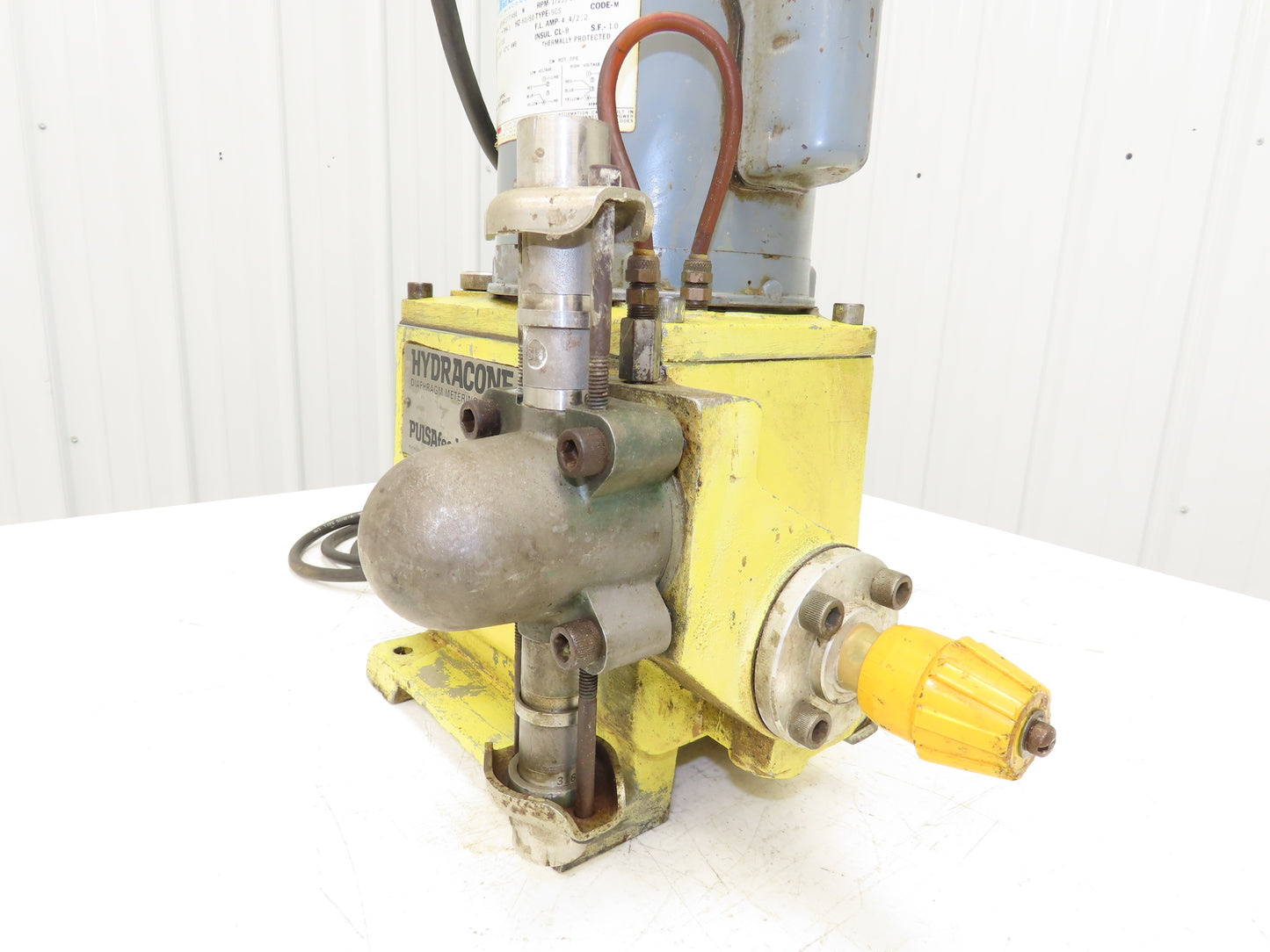 Pulsafeeder Hydracone R1 Metering Pump Hydraulically Actuated Diaphragm 1/4Hp