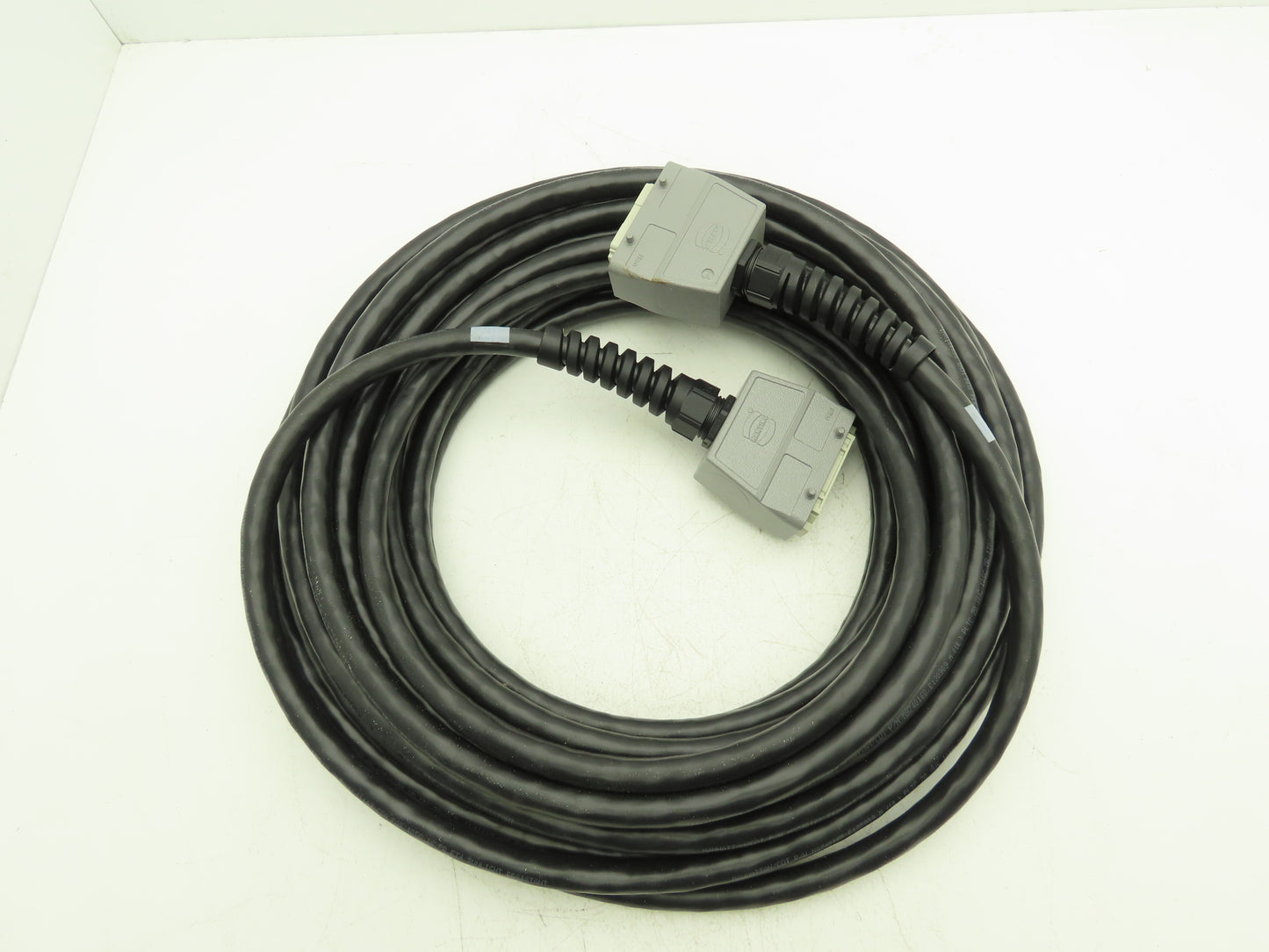 Harting 1042185A 32-Pin Extension Cable 70' Male & Female Straight hood