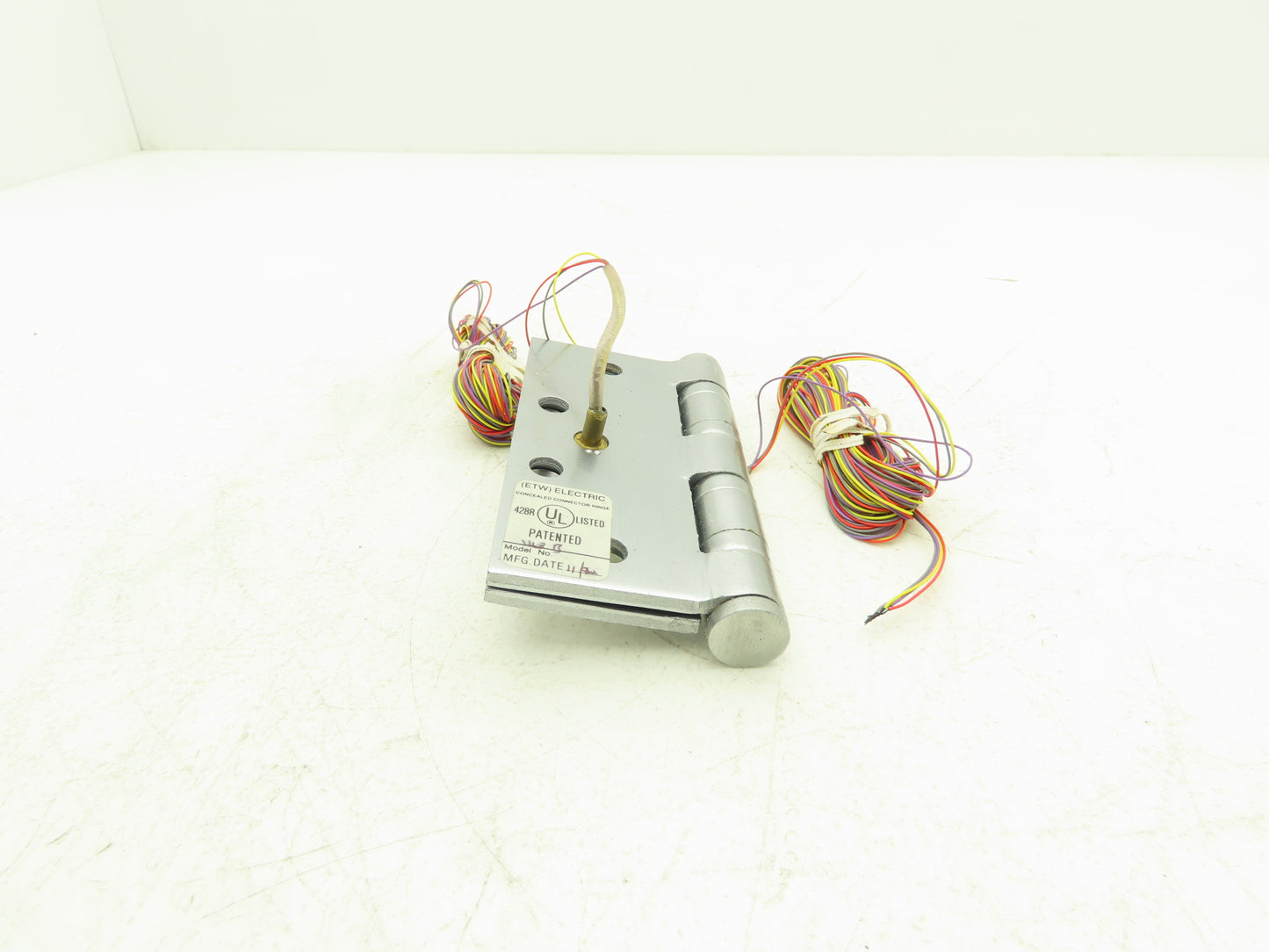 Hager US26D Concealed Electric Hinge Max 48VDC/AC 1.A 4.5" x 4.5" Steel