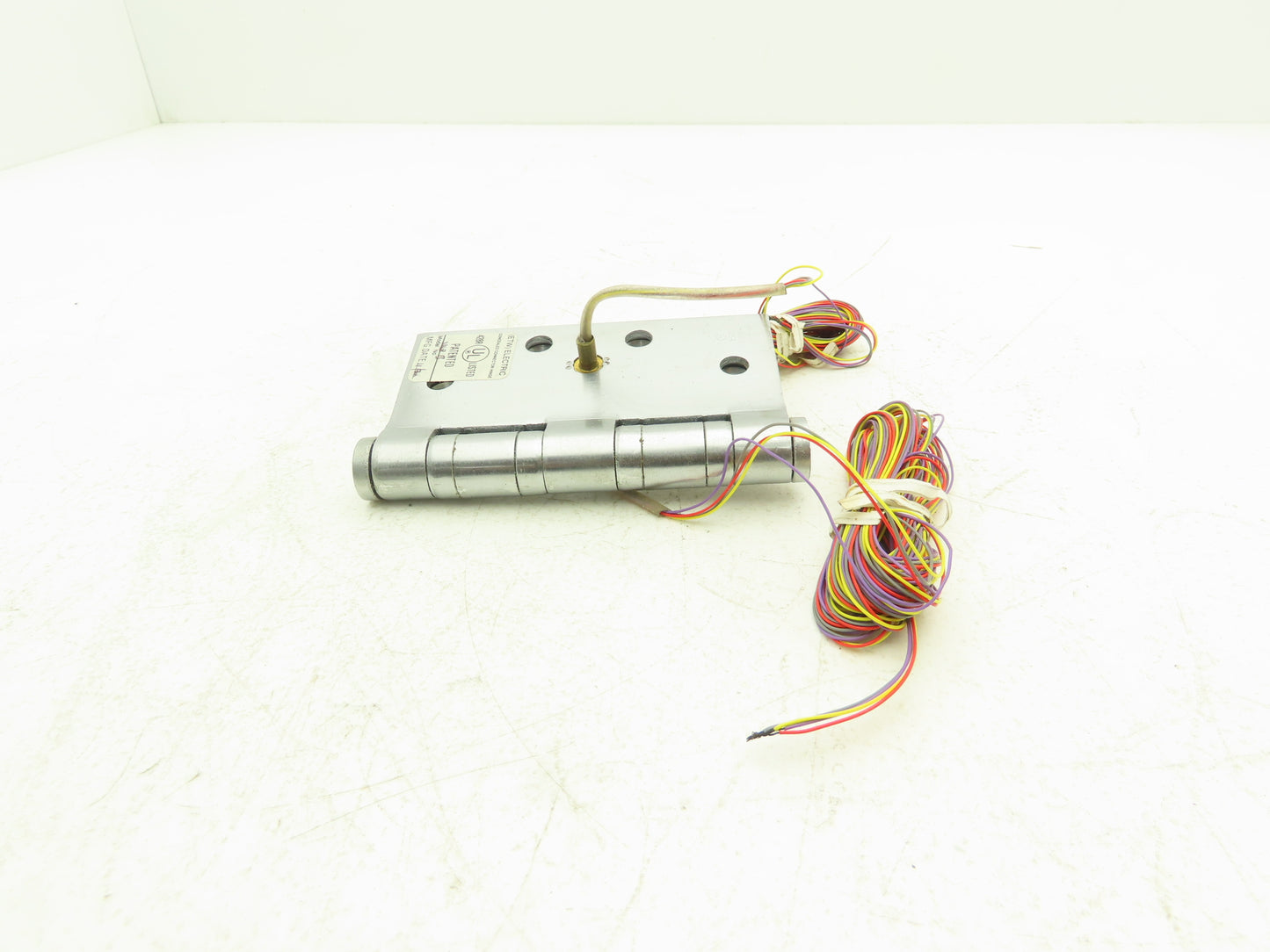 Hager US26D Concealed Electric Hinge Max 48VDC/AC 1.A 4.5" x 4.5" Steel