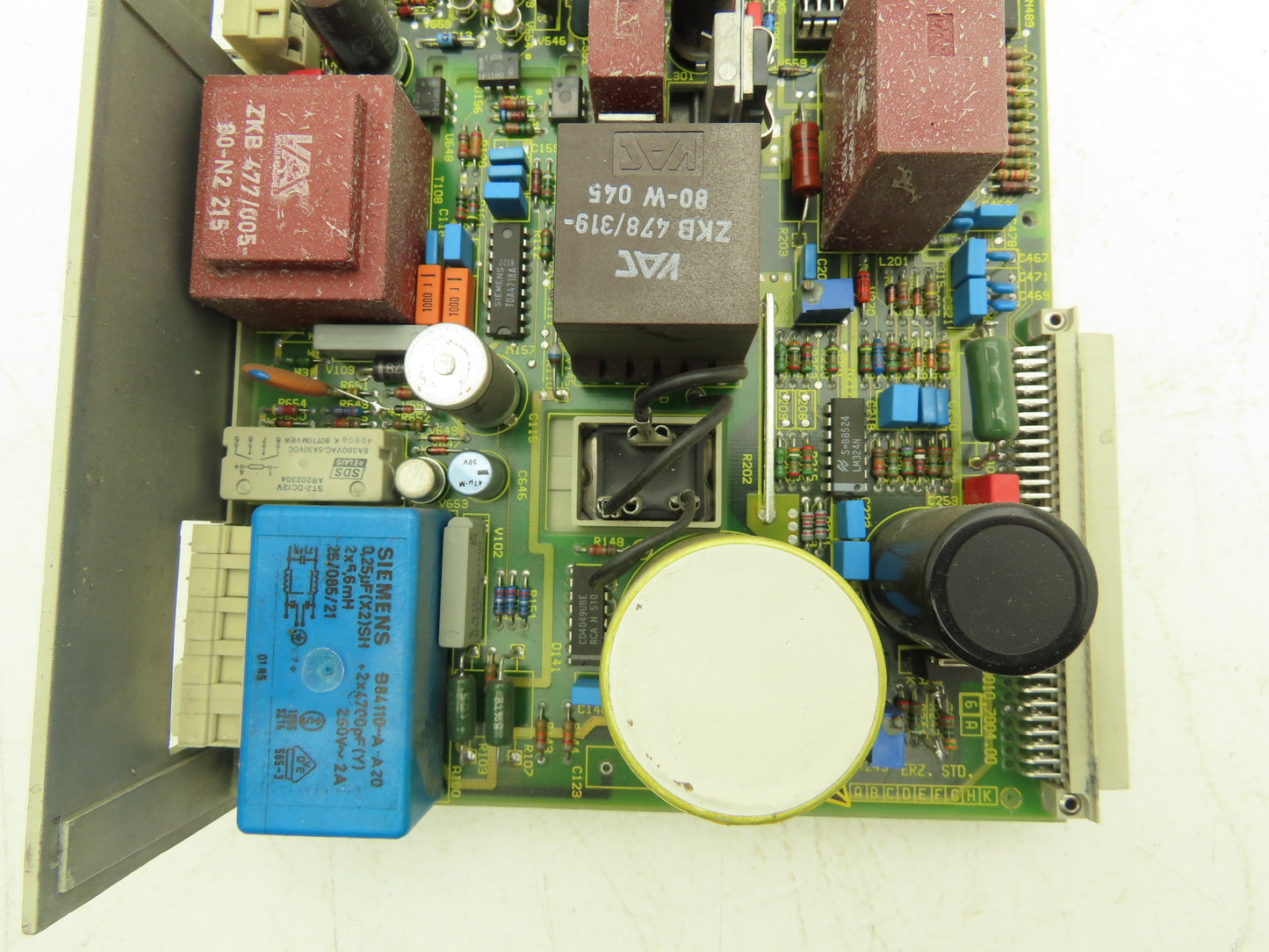 Siemens 6EW1861-3AA Power Supply 220VAC Input 5VDC Output Type DIN 41752