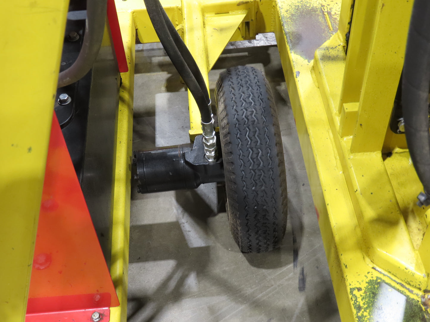 PWI 4K72R Mobile Frame Chassis Rotator RV Trailer Hydraulic 230/480V 3Ph 4000lbs