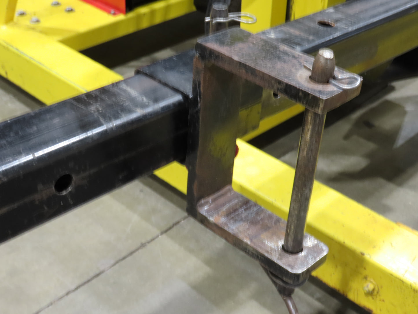 PWI 4K72R Mobile Frame Chassis Rotator RV Trailer Hydraulic 230/480V 3Ph 4000lbs