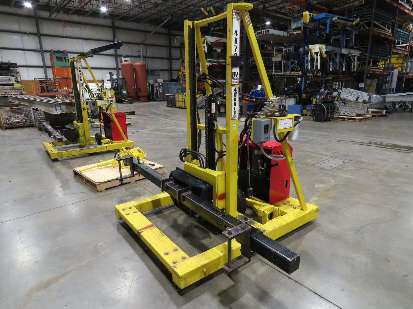 PWI 4K72R Mobile Frame Chassis Rotator RV Trailer Hydraulic 230/480V 3Ph 4000lbs