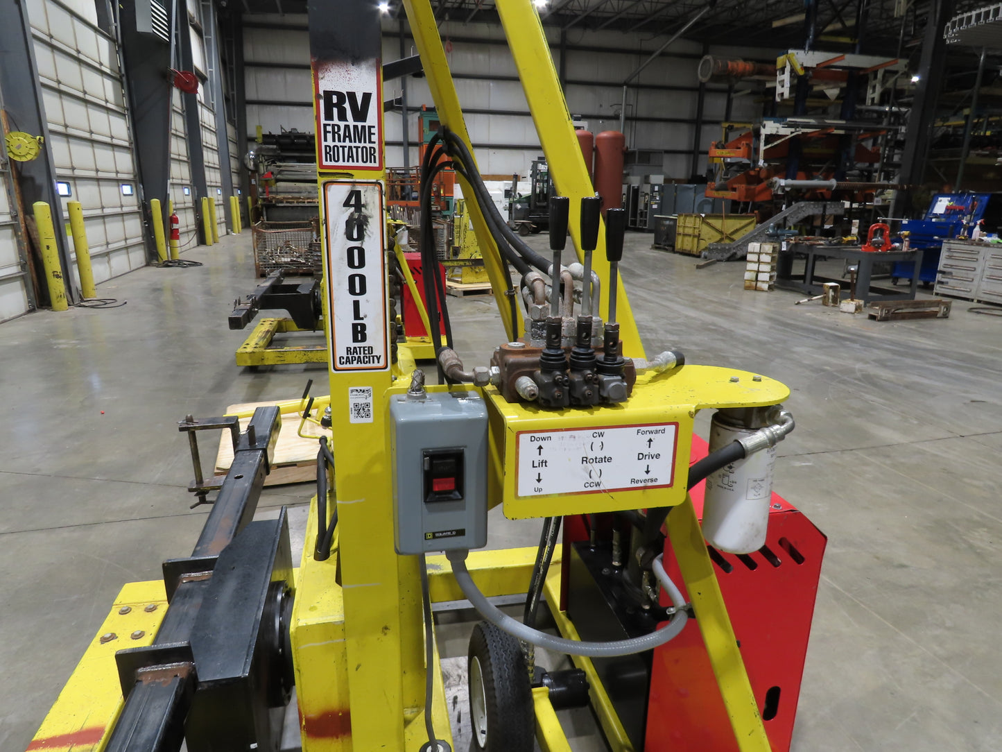 PWI 4K72R Mobile Frame Chassis Rotator RV Trailer Hydraulic 230/480V 3Ph 4000lbs