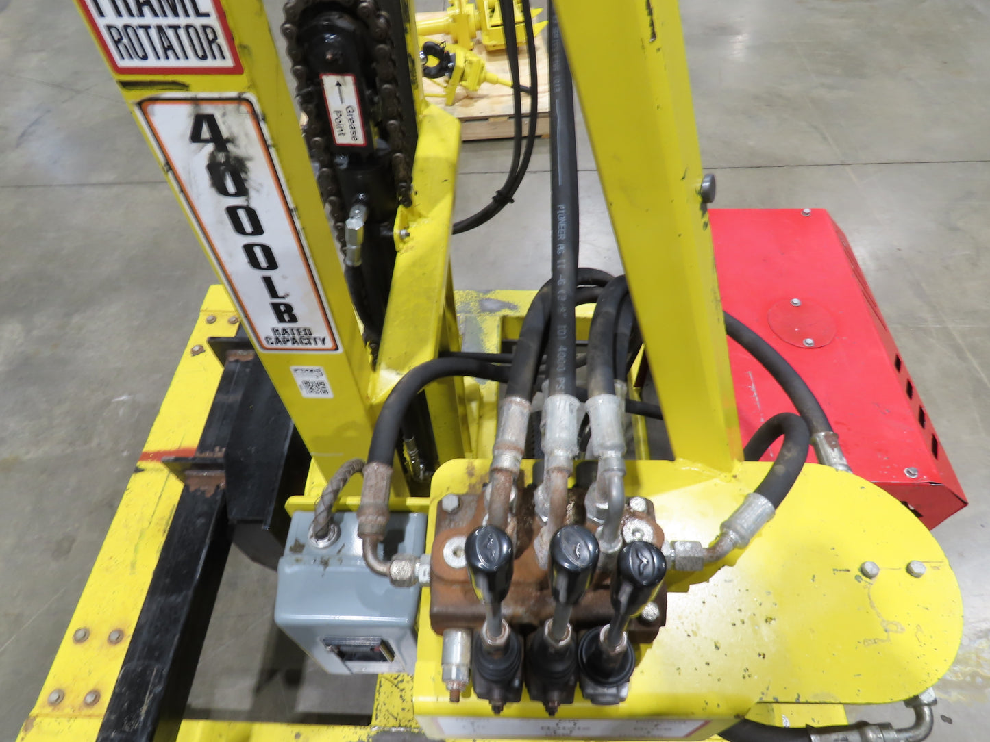 PWI 4K72R Mobile Frame Chassis Rotator RV Trailer Hydraulic 230/480V 3Ph 4000lbs