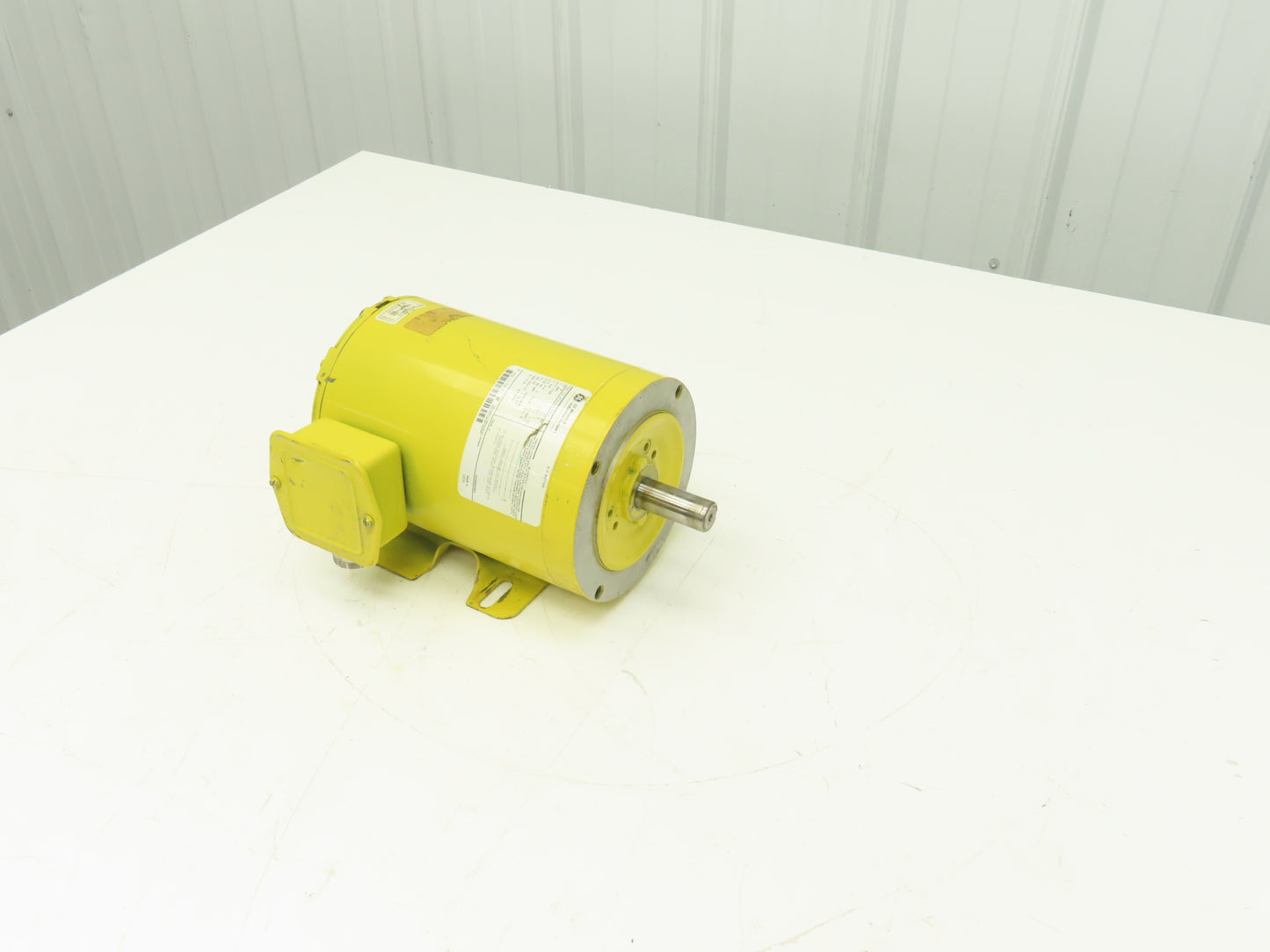 GE General Electric 5K49UN8161 AC Motor 2Hp 1725 RPM 460V 3PH 56CY 30min Rating