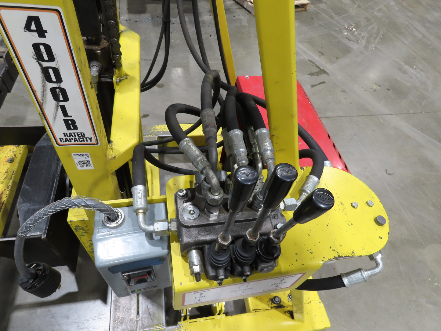 PWI 4K72R Mobile Frame Chassis Rotator RV Trailer Hydraulic 230/480V 3Ph 4000lbs