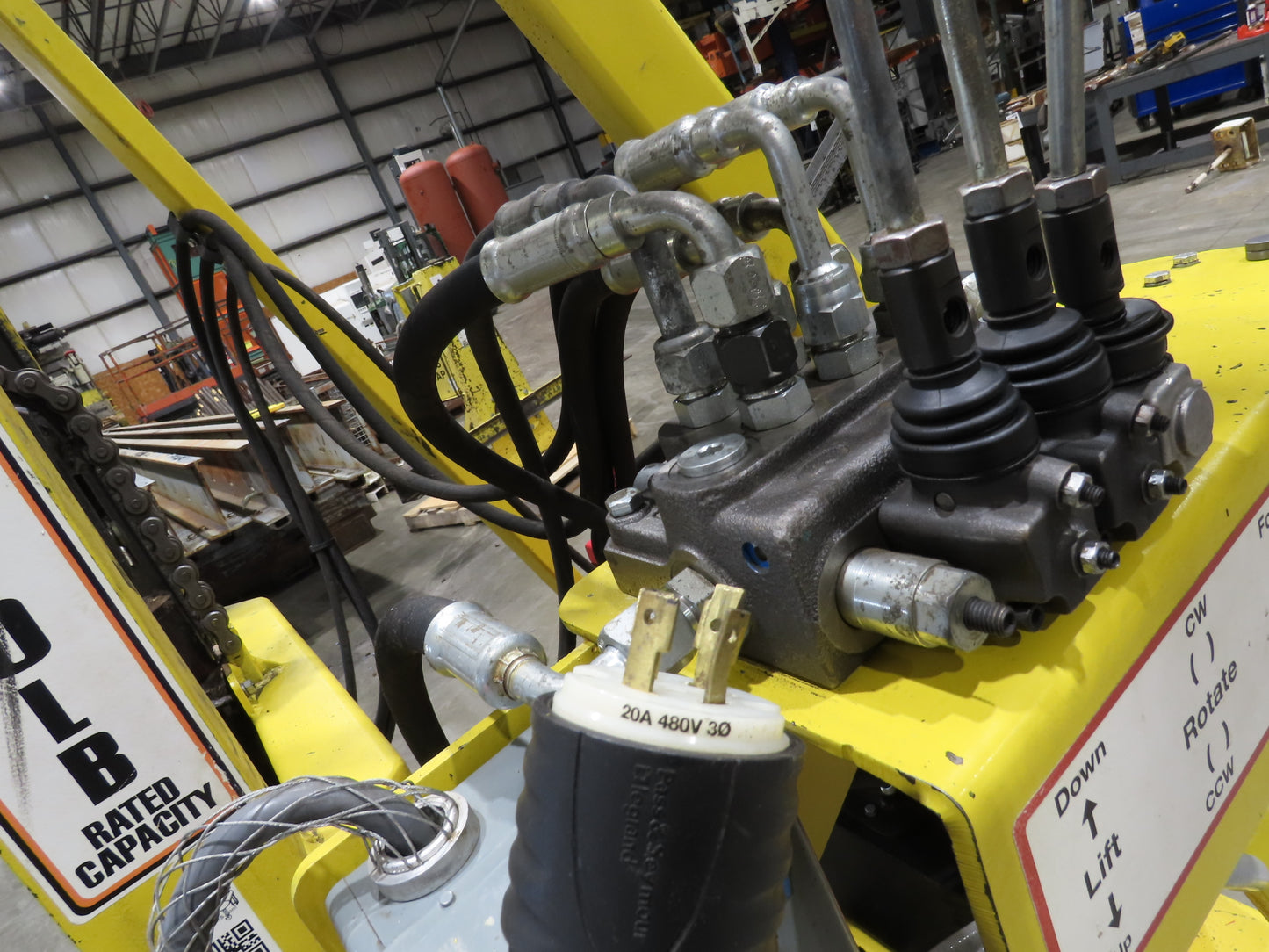 PWI 4K72R Mobile Frame Chassis Rotator RV Trailer Hydraulic 230/480V 3Ph 4000lbs