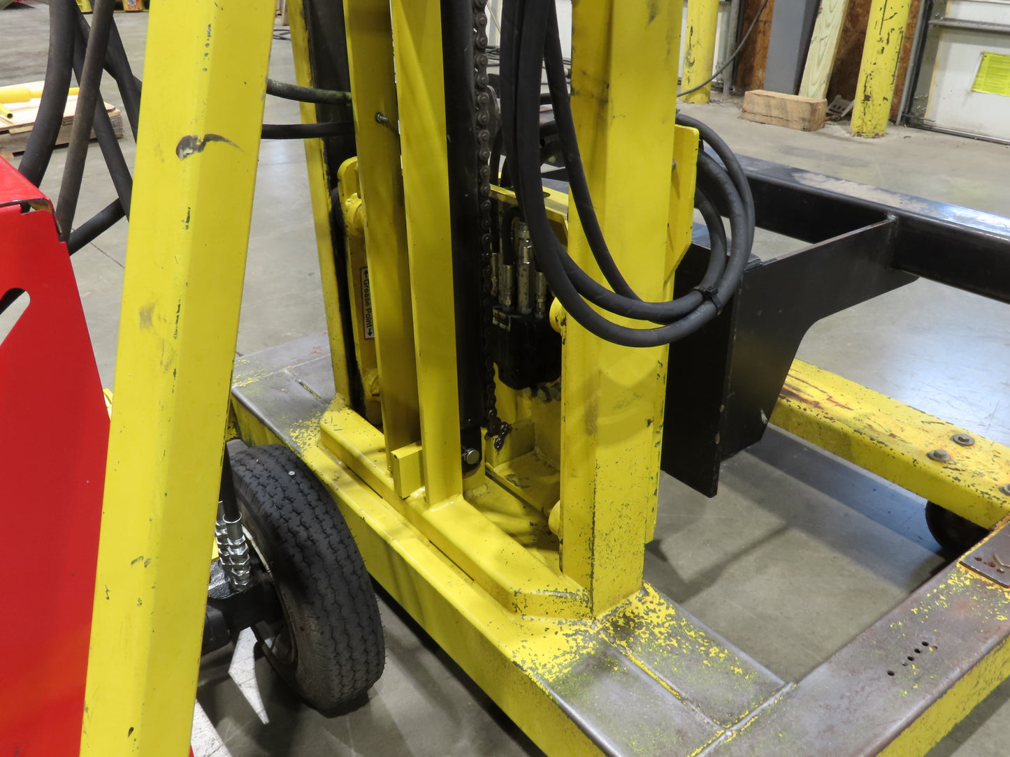 PWI 4K72R Mobile Frame Chassis Rotator RV Trailer Hydraulic 230/480V 3Ph 4000lbs