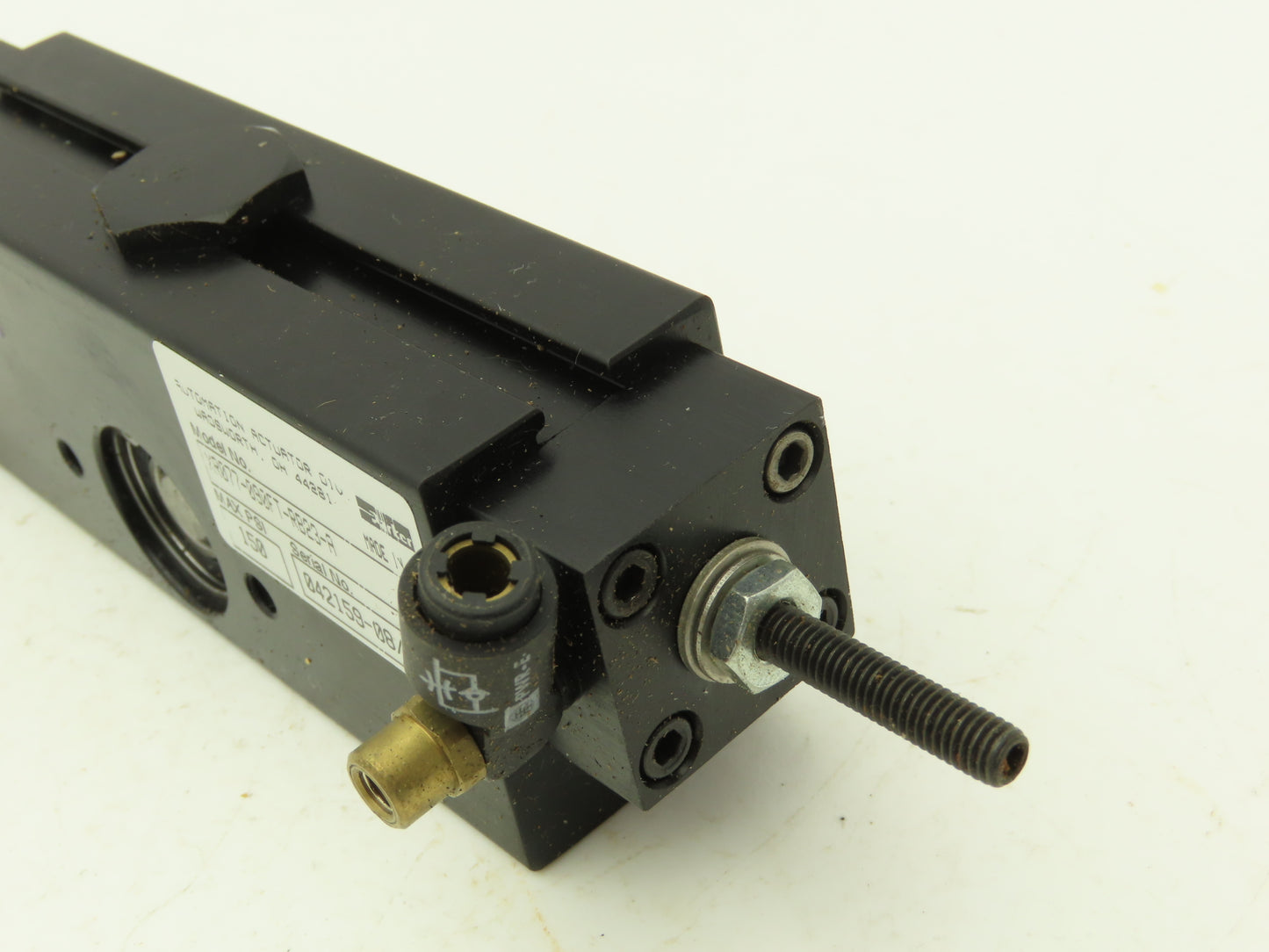 Parker XR077-090FT-RB23-A Pneumatic Rotary Actuator 3/8" Shaft 90Deg Rotation