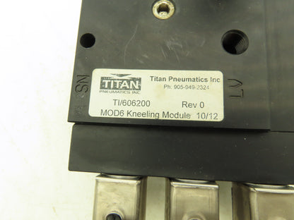 Titan Pneumatic 3-Station Kneeling Module Solenoid Valve Manifold 28VDC 1/4"NPT