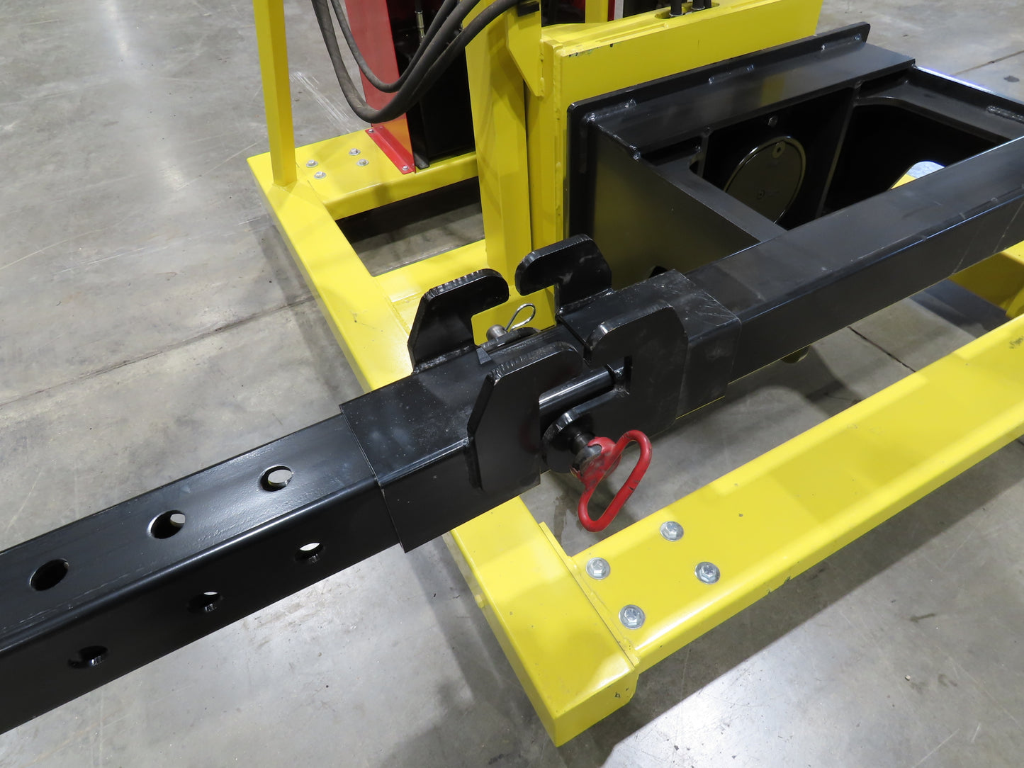 PWI 4K72R Mobile Frame Chassis Rotator RV Trailer Hydraulic 230/480V 3Ph 4000lbs